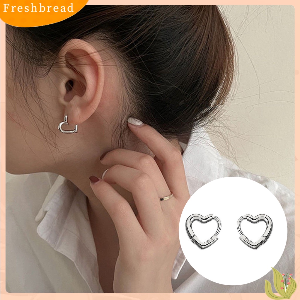 &lt; Freshbread &gt; Anting Bentuk Hati Dekorasi Full Luster Warna Silver Anting Tusuk Kecil Simple Untuk Pesta