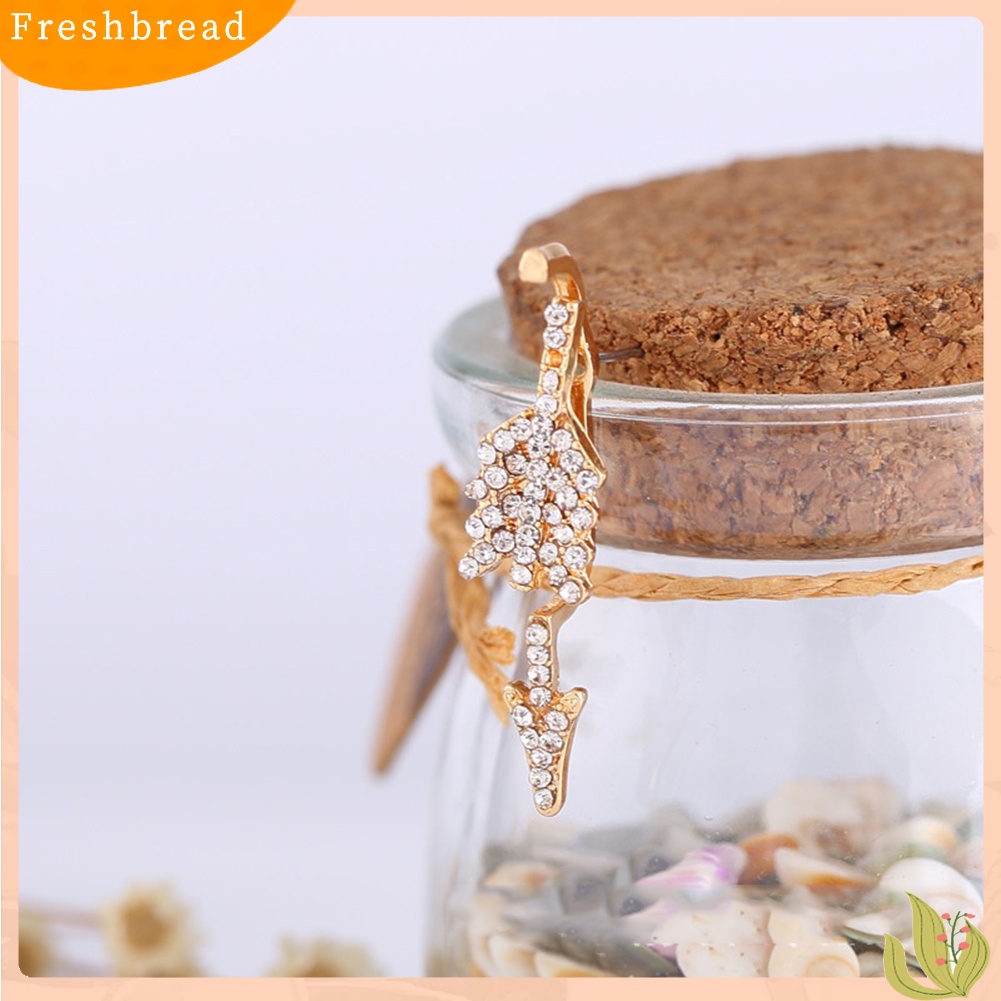 &lt; Freshbread &gt; Keren Punk Lady Berlian Imitasi Panah Telinga Jaket Stud Crawler Pendaki Anting Perhiasan