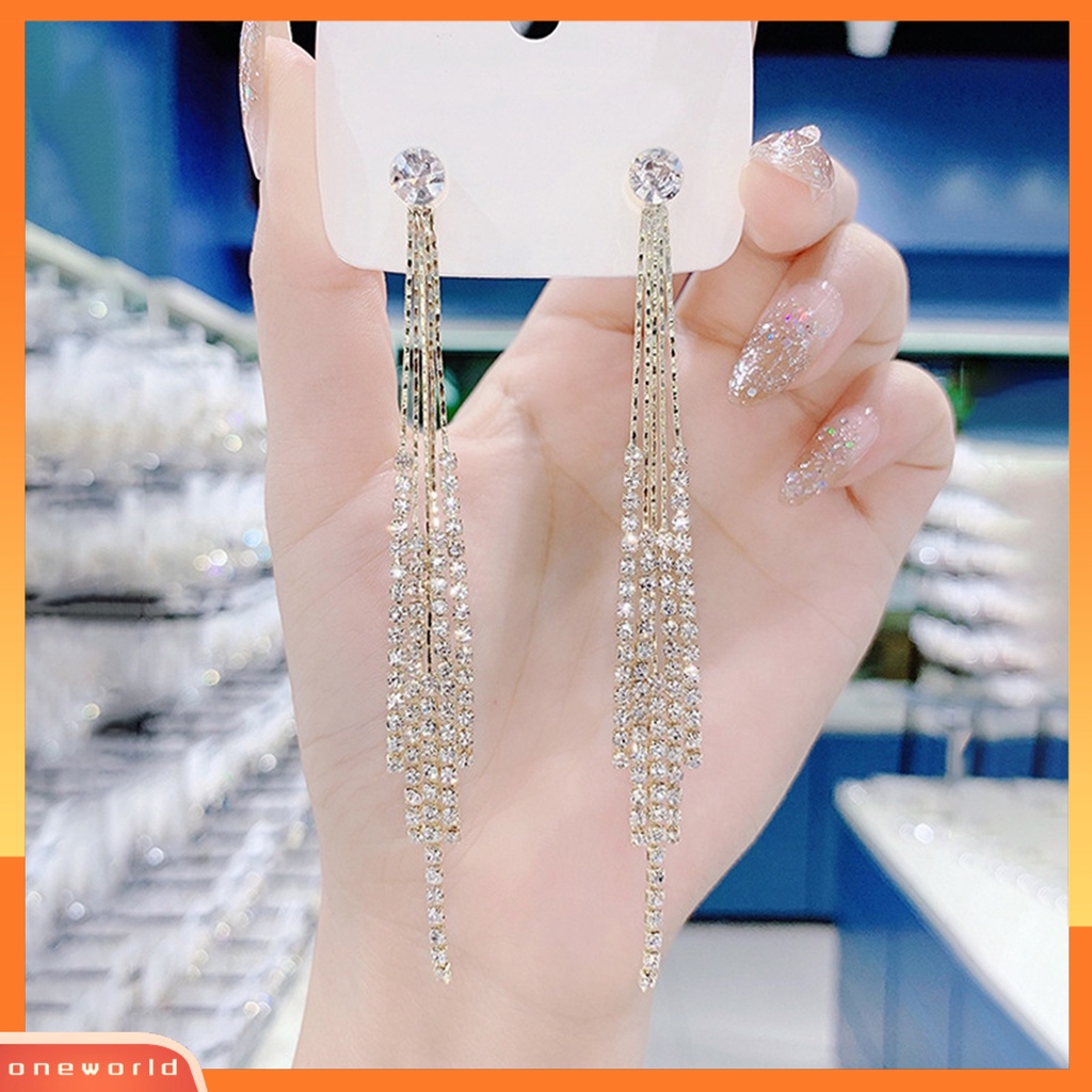 [ONE] 1pasang Anting Stud Dainty Elegan Temperamen Mewah Berlian Imitasi Bertatahkan Jumbai Linear Earrings Perhiasan Fashion