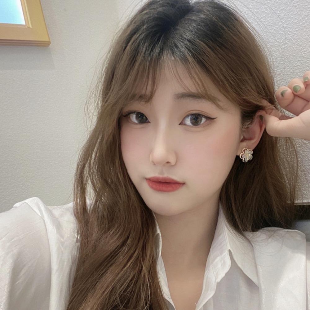 Lily 6pasang Anting Stud Aksesoris Perhiasan Bunga Elegan Menjuntai