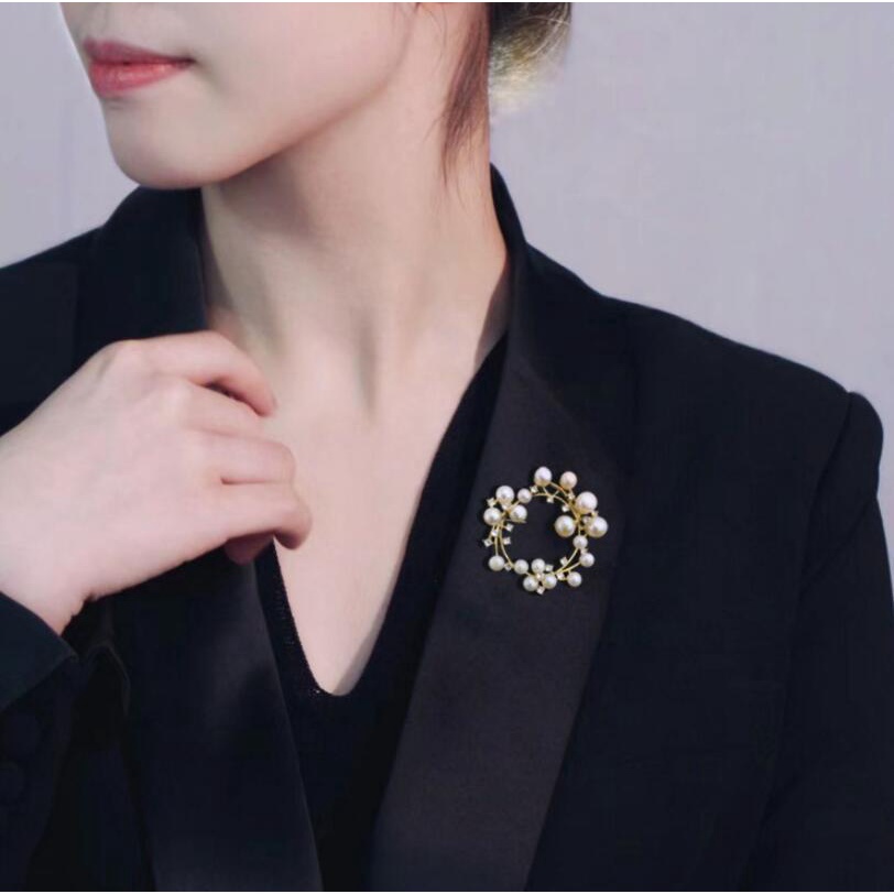 Versi Korea Langit Bintang Mutiara Bros Wanita Pin Anti Silau Fashion Aksesoris Jas Sederhana Korsase