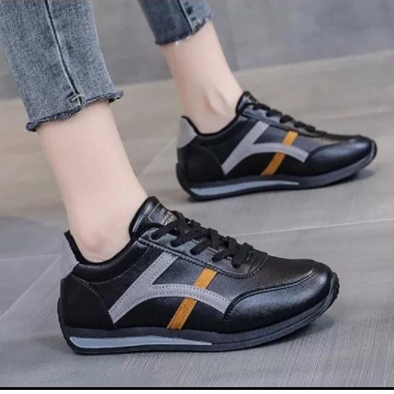 Sepatu Wanita Sepatu Sneakers Wanita korean PAVIN CUKKY