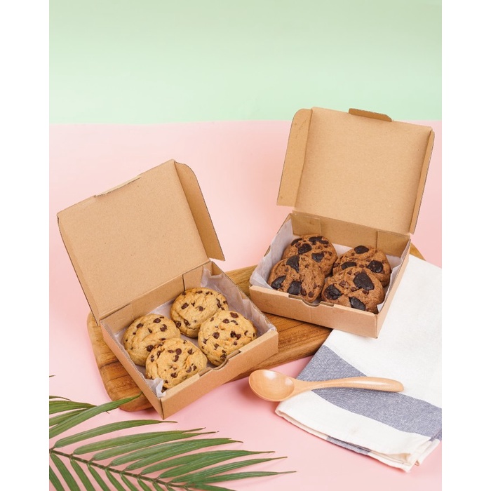 

Kolacica Soft Baked Cookies Hampers - Big Cookies 4
