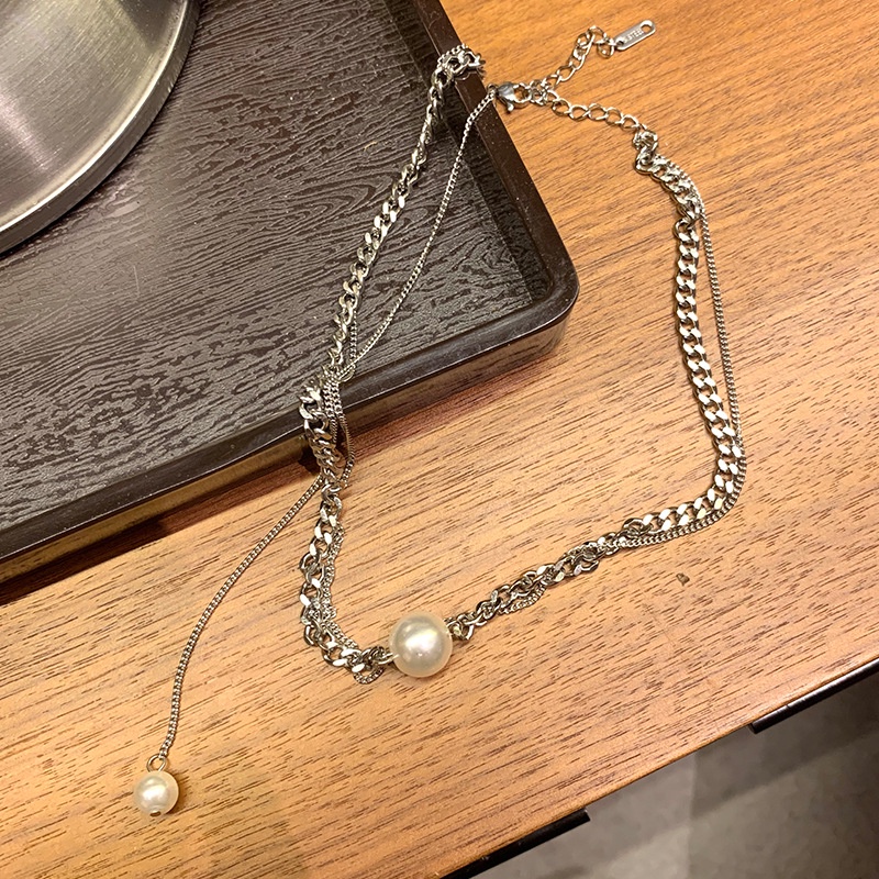 Kalung Rantai Double Layer Pendek Desain Niche Perempuan Rantai Klavikula Keren Trendi Influencer Classy Simple Pearl choker