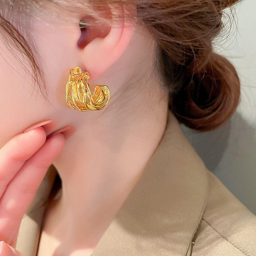 Needway   Wanita Anting Bentuk C Indah Retro Vintage Trendi Rumbai Rantai Niche Desain Multi Layer Alloy Gaya Korea Earrings