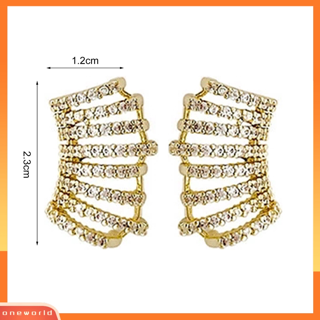 [WOD] 1pasang Lady Earrings Golden Berongga Keluar Berkilau Berlian Imitasi Bertatahkan Wanita Earrings Aksesori Perempuan