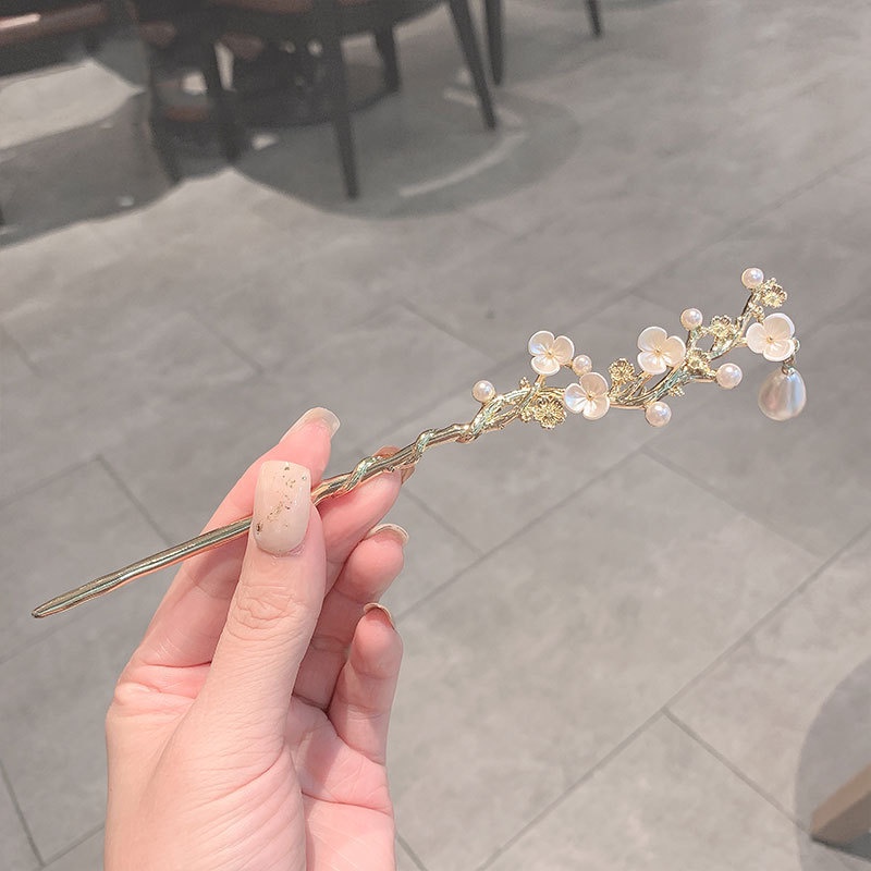 Jepit Rambut Plum Blossom Mutiara Antik Hanfu Langkah Goyang High-End Temperamen Retro Hairpin