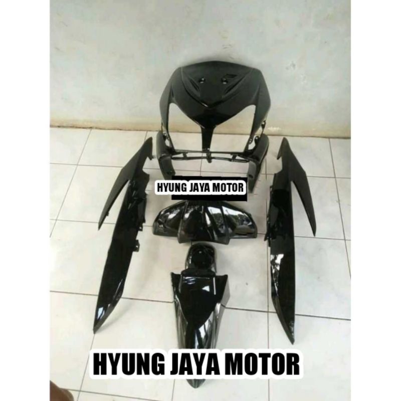 FULL BODY HALUS VARIO 110 KARBU / VARIO LAMA HITAM