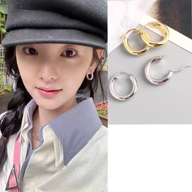 Anting Bulat Minimalis Prancis