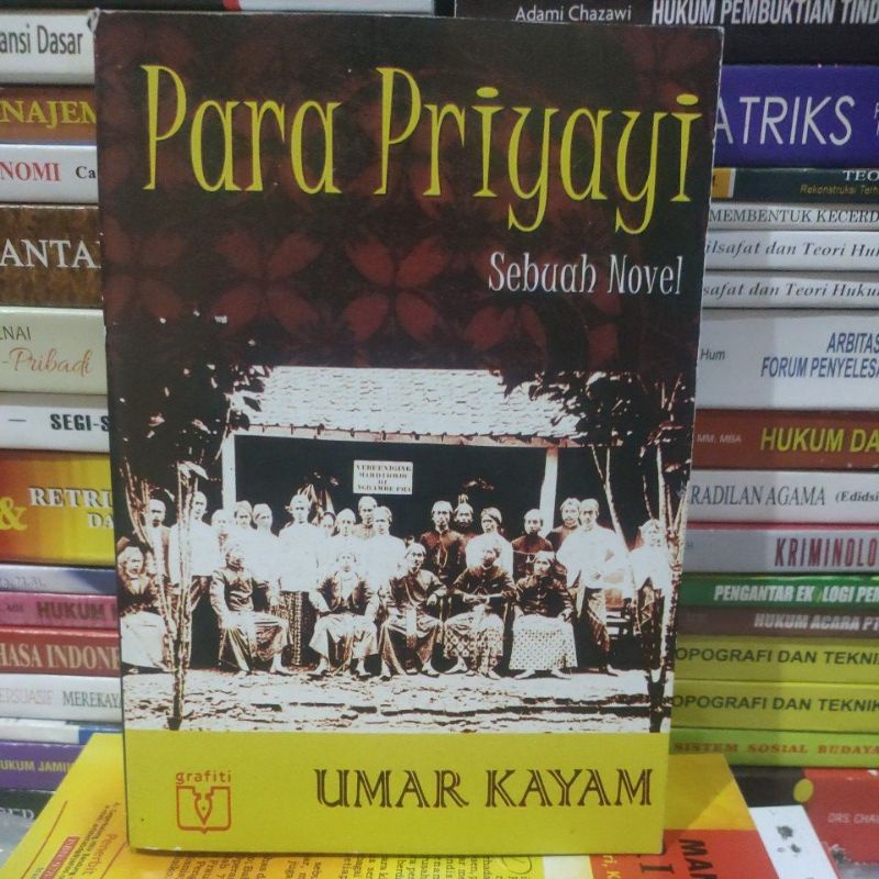 Para Priyayi sebuah novel by Umar Kayam *