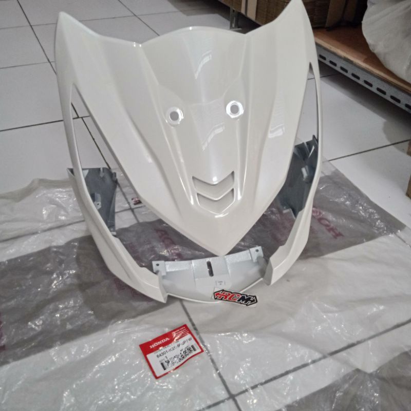 64301-K25-900 RSW CSR FMB PFW BODI BODY TEDENG TEBENG COVER FRONT PANEL TAMENG LAMPU DEPAN BEAT FI F