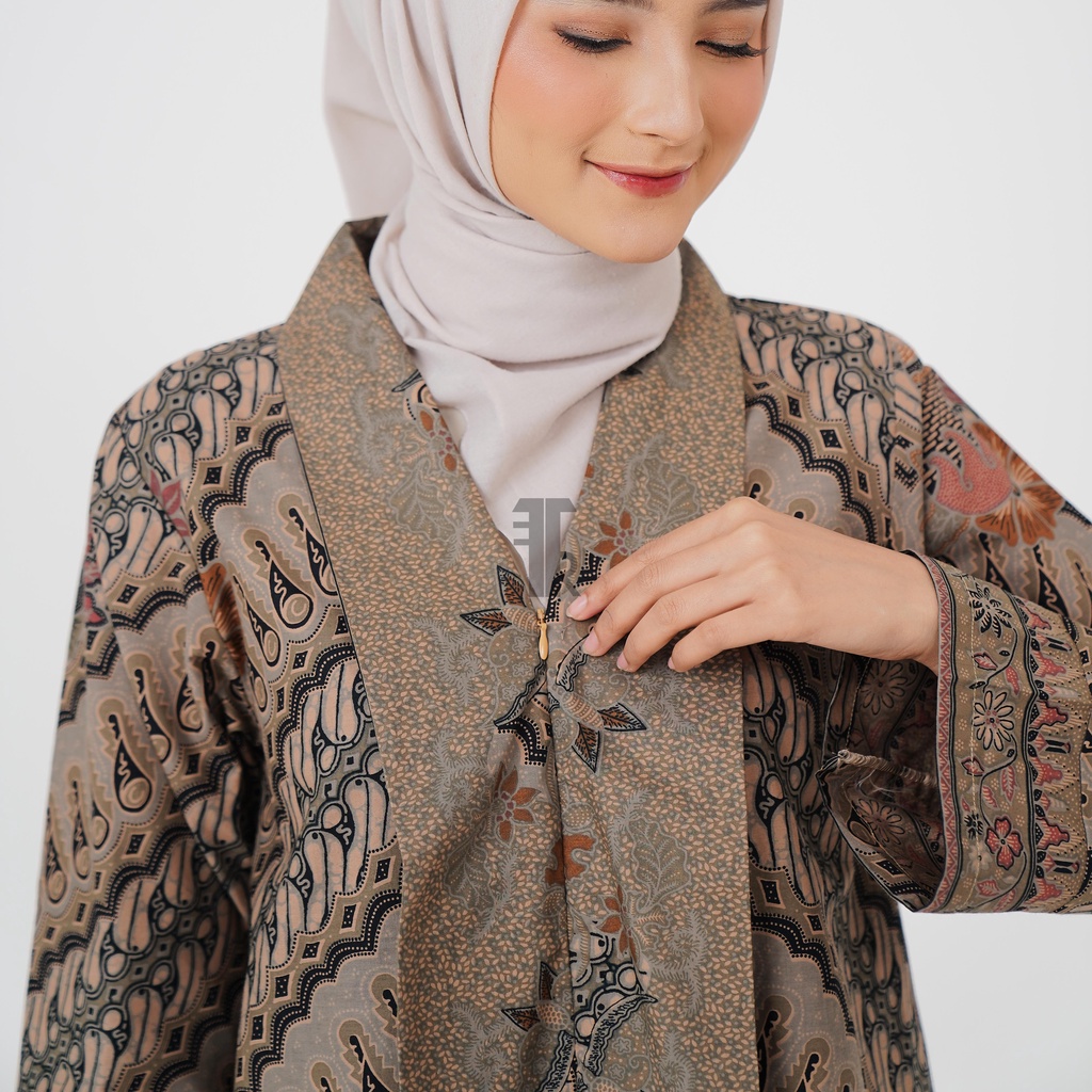 FITTINGROOM11 Blouse Batik - Ataya Blouse
