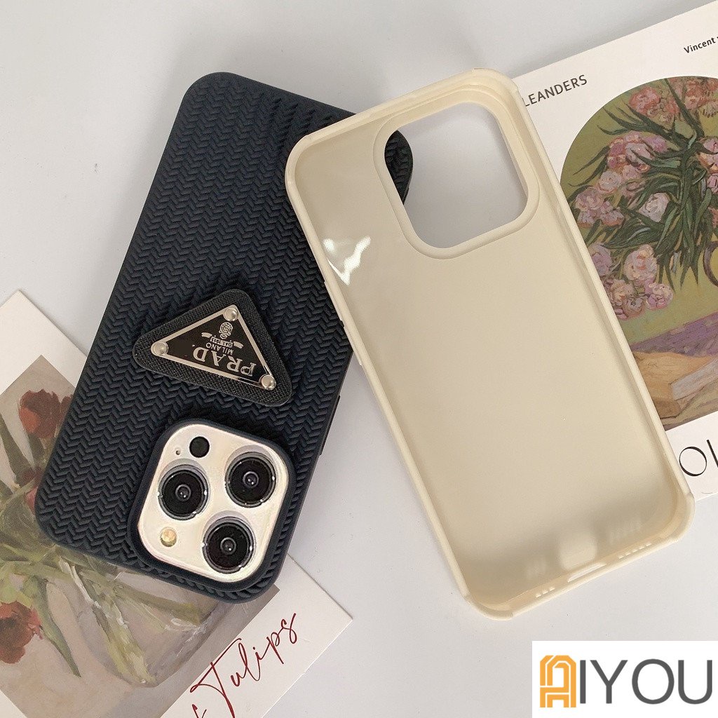 IPHONE Casing Ponsel Prada Motif Rajut Halus 3D Untuk Iphone14Plus Pro Max 13Pro 12Pro Max 11x Xr Xs Max7 8 Plus Casing Silikon Penutup Belakang