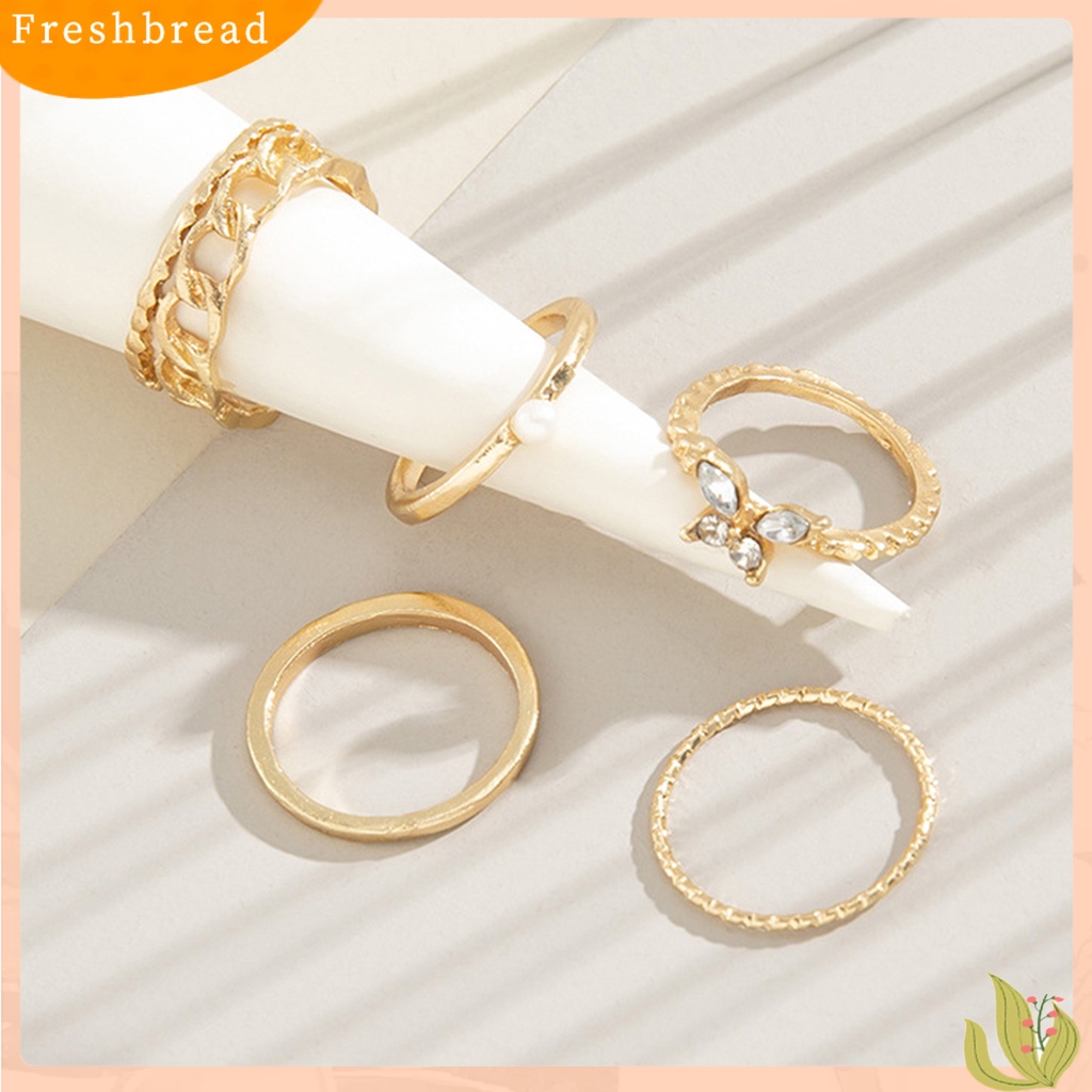 &lt; Freshbread &gt; 5pcs/Set Cincin Buku Jari Set Bentuk Kupu-Kupu Mutiara Imitasi Berongga Keluar Gaya Vintage Jari Cincin Set Perhiasan Wanita