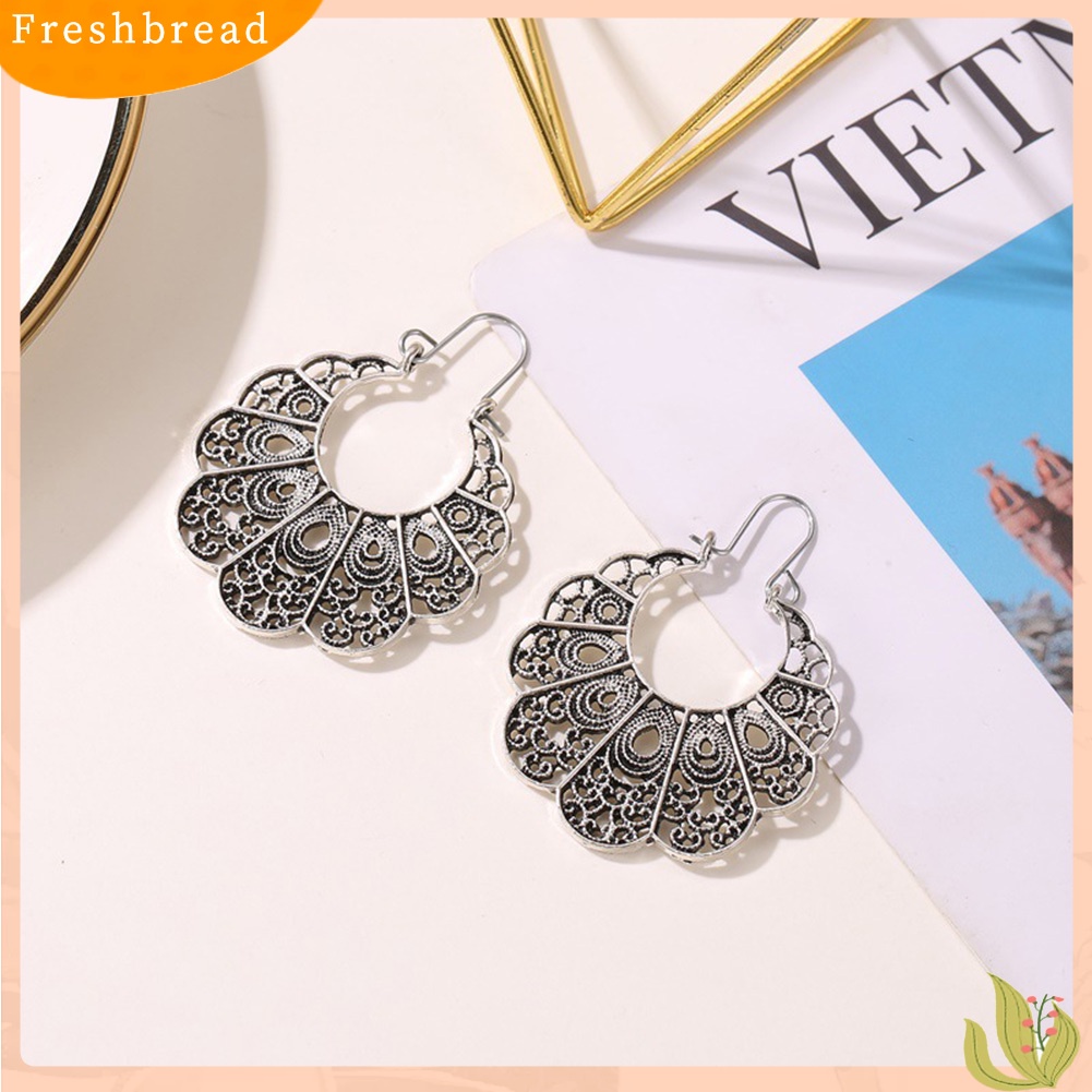 &lt; Freshbread &gt; Vintage Wanita Berongga Keluar Bunga Menjuntai Geometris Hoop Anting Perhiasan Hadiah