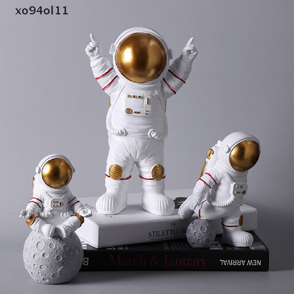 Xo Patung Astronot Nordic Patung Resin Dekorasi Rumah Modern Hiasan Meja OL