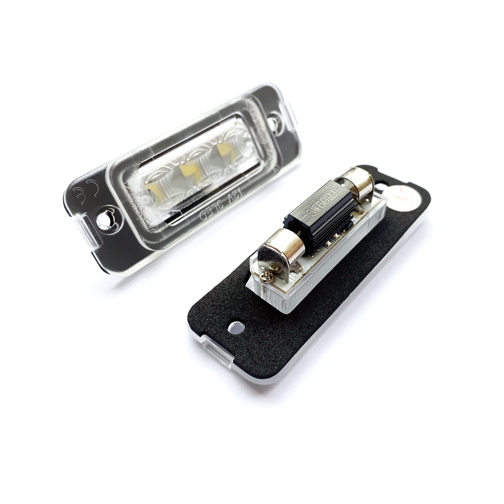 2pcs Lampu Plat Nomor Plat LED Putih Lampu Untuk Benz M-CLASS W164 GL-CLASS X164 R-CLASS W251