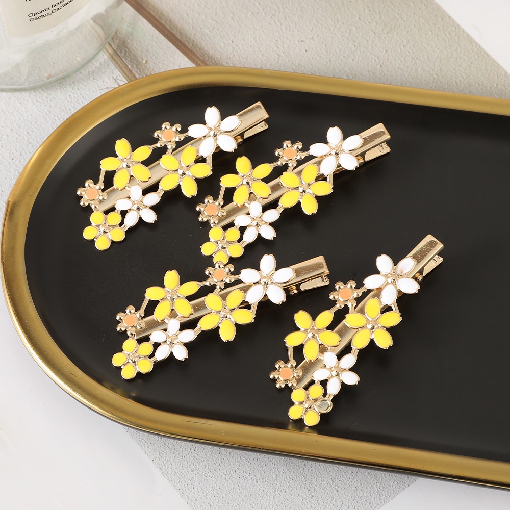 4pcs/set Fashion Alloy Klip Rambut Gadis Bunga Kupu-Kupu Jepit Rambut Wanita Aksesoris Rambut