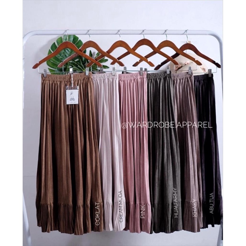 Rok plisket bahan suede premium bangkok bkk china hk