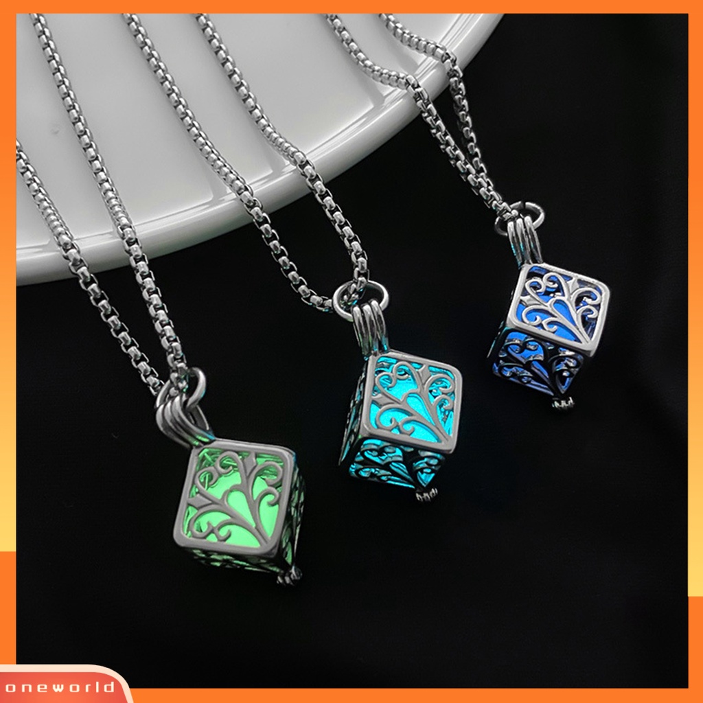 [ONE] Kalung Geometris Glow in The Dark Liontin Persegi Dengan Rantai Titanium Untuk Wanita Minimalis Bergaya Aksesori Neon Malam
