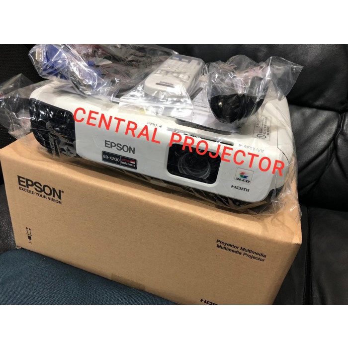 Proyektor Epson EB-X200