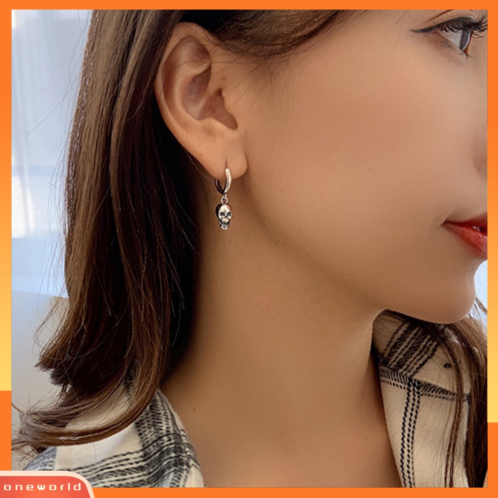 [WOD] 1pasang Drop Earrings Punk Vintage Bright Luster Hias All-match Perhiasan Hadiah Aksesori Wanita Perempuan Bentuk Tengkorak Liontin Anting Untuk Pakaian Sehari-Hari