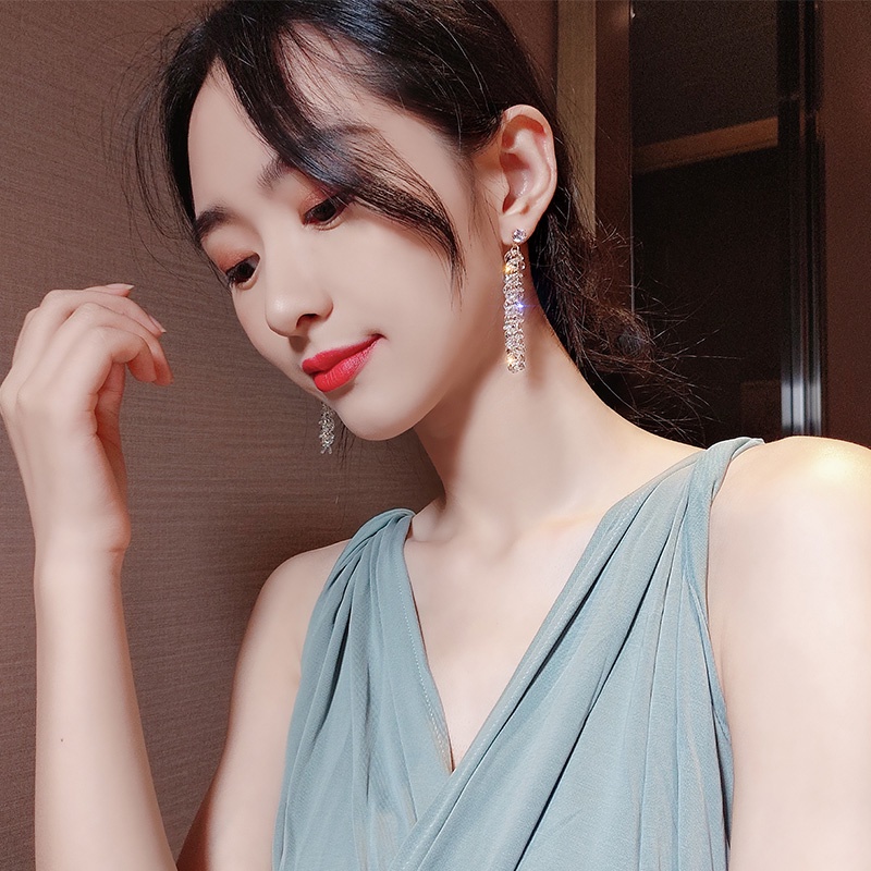 Jepang Korea Elegan Indah Berlian Imitasi Rumbai Gaya Baru Anting Fashion Panjang