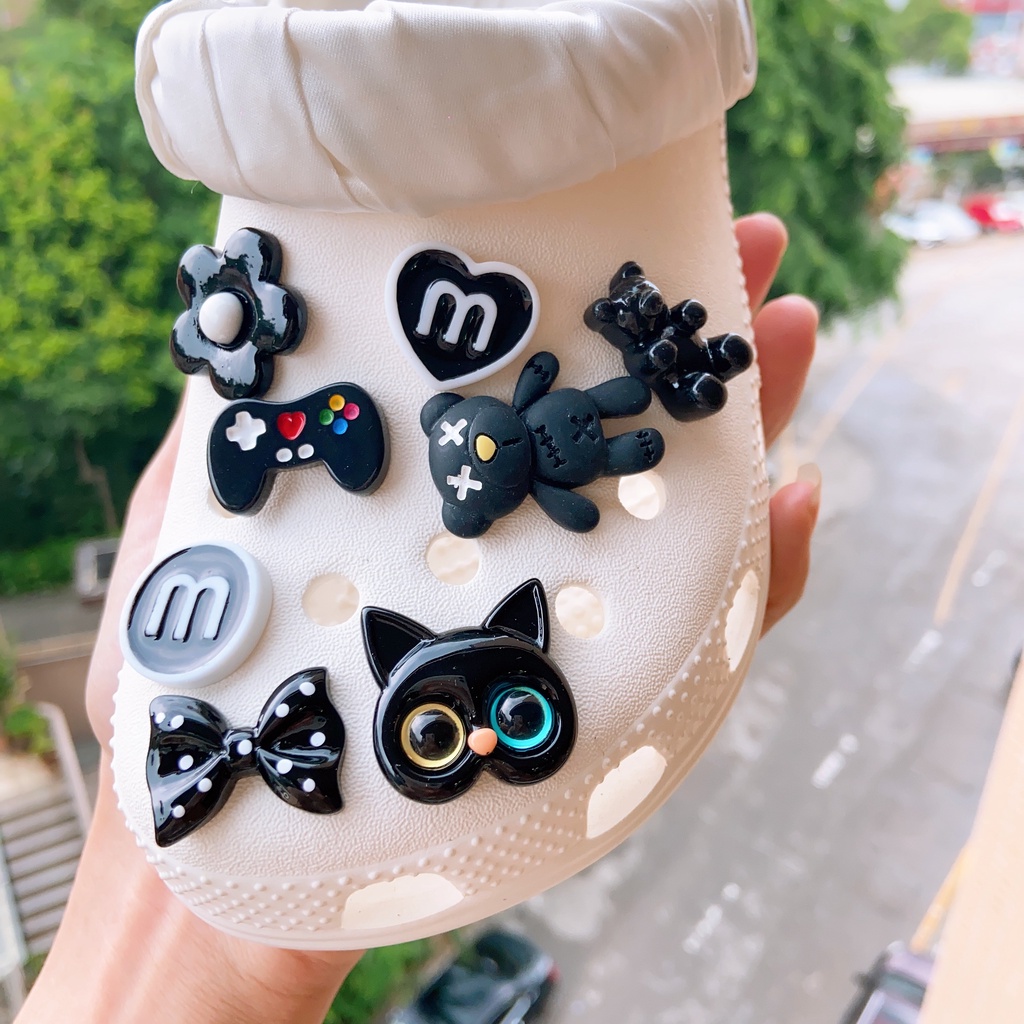 16pcs Black &amp; White Game Sprite Set Croc Jibz Charm Button Aksesoris Sepatu Fashion#Seri Hitam &amp; Putih