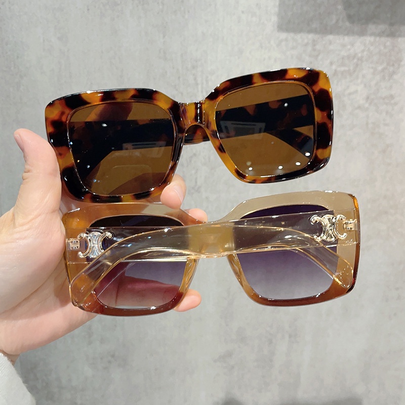 (YUZHU) Kacamata Hitam Kotak Gaya Vintage Untuk Wanita Korean Fashion INS Style Sunglasses