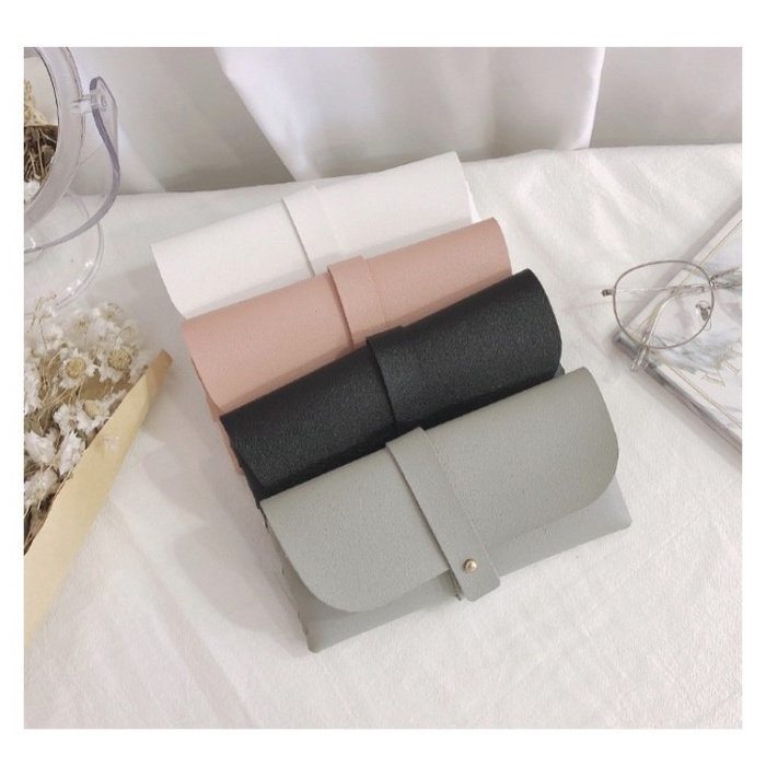 Pouch kacamata / tempat penyimpanan kacamata bahan kulit