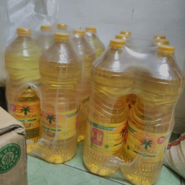 

✨Ready Stok✨ - minyak goreng tropikal 2 liter- 1.2.23