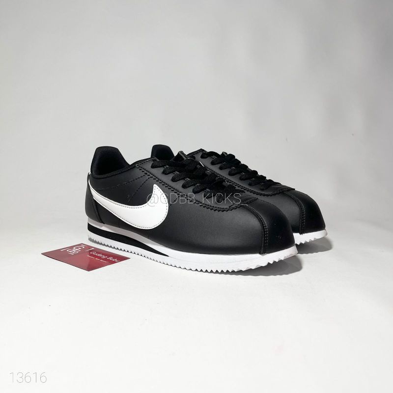 Sneakers Classic Cortez Leather Blackwhite 100% ORIGINAL MATERIAL Sepatu SK9