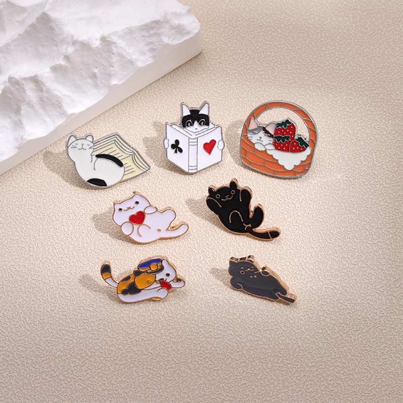 Kucing Malas Lucu Enamel Pin Lucu Tidur Kucing Bros Lencana Kerah Pin Kartun Hewan Lencana Ransel Perhiasan Hadiah