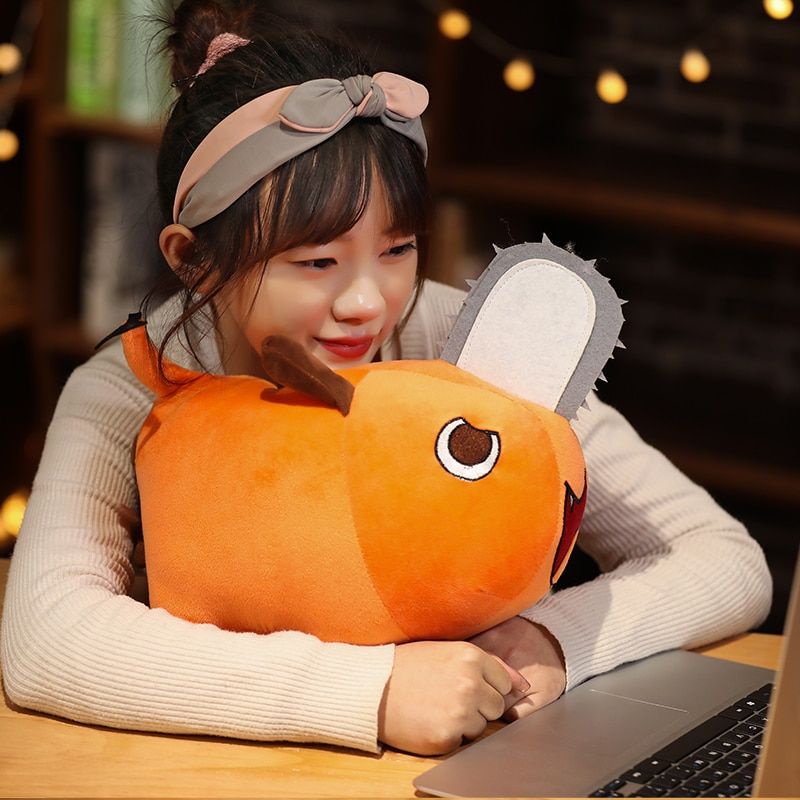 Mainan Boneka Model Anime Chainsaw Man Denji Pochita Bahan Yelvo Halus Lembut Berstandar SNI