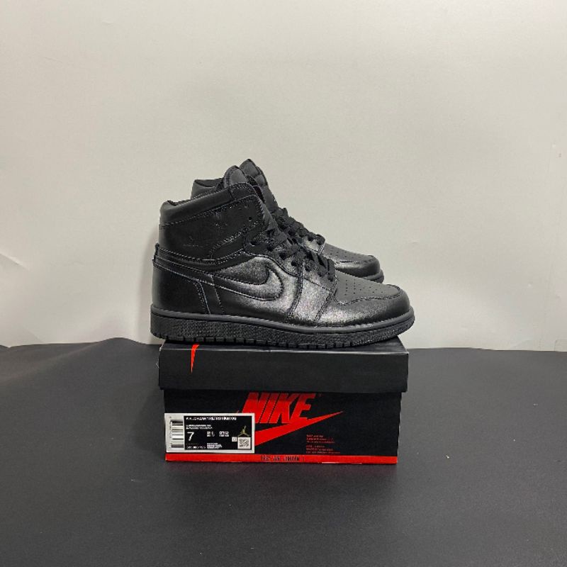 Sepatu nike air jordan 1 full black