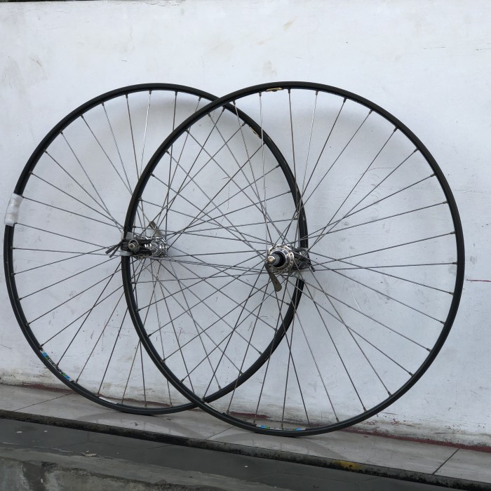 WHEELSET 700 TUBULAR AMBROSIO NEMESIS DAY DUREX HUB DURA ACE NOS ORI