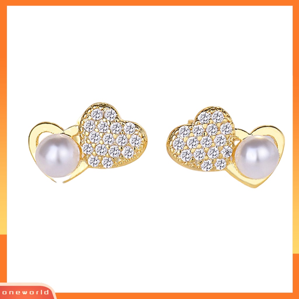 [EONE] 1pasang Ear Studs Vintage Elegan Berongga Keluar Berbentuk Hati Shiny Cubic Zirconia Dress Up Hadiah Wanita Mutiara Imitasi Stud Earrings Perhiasan Pesta Untuk Pakaian Sehari-Hari