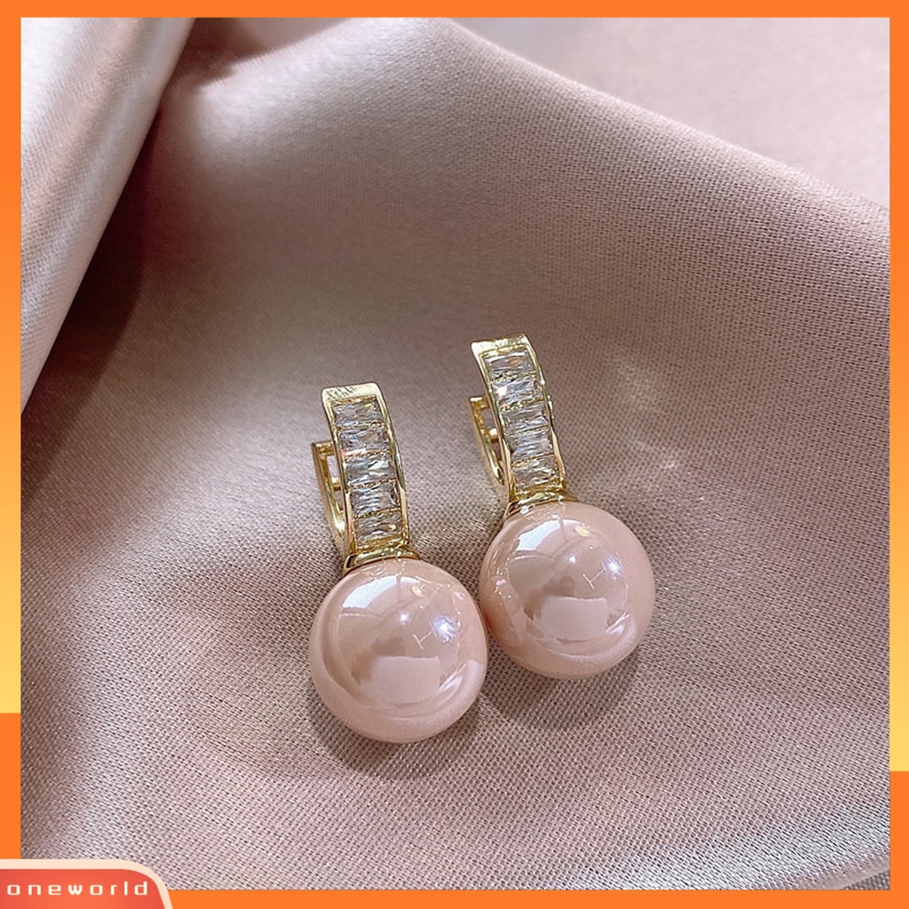 [EONE] 1pasang Drop Anting Gaya Perancis Retro Berongga Bentuk U Elegan High Gloss Mutiara Imitasi Wanita Anting Fashion Perhiasan