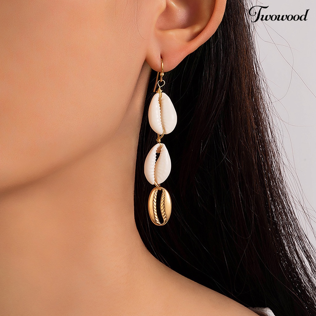 Twowood 1pasang Anting Kait Eye-catching Charming Alloy Stylish Women Menjuntai Earrings Perhiasan Hadiah Untuk Wanita