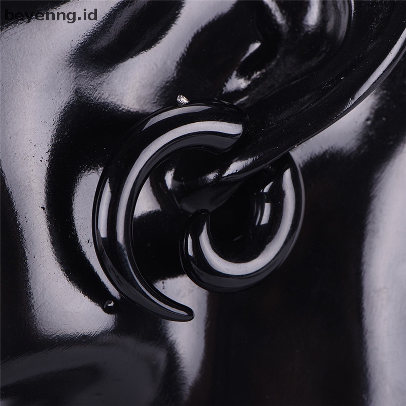 Beyen Gothic Wanita Pria Punk Hitam Akrilik Siput Stud Earrings Perhiasan Telinga ID