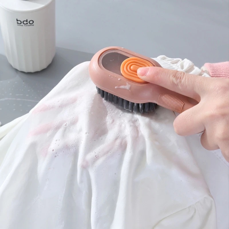Sikat Sepatu Cair Otomatis Serbaguna Dengan Dispenser Sabun Gagang Panjang Bulu Lembut Brush Cleaner Alat Pembersih Laundry Rumah Tangga