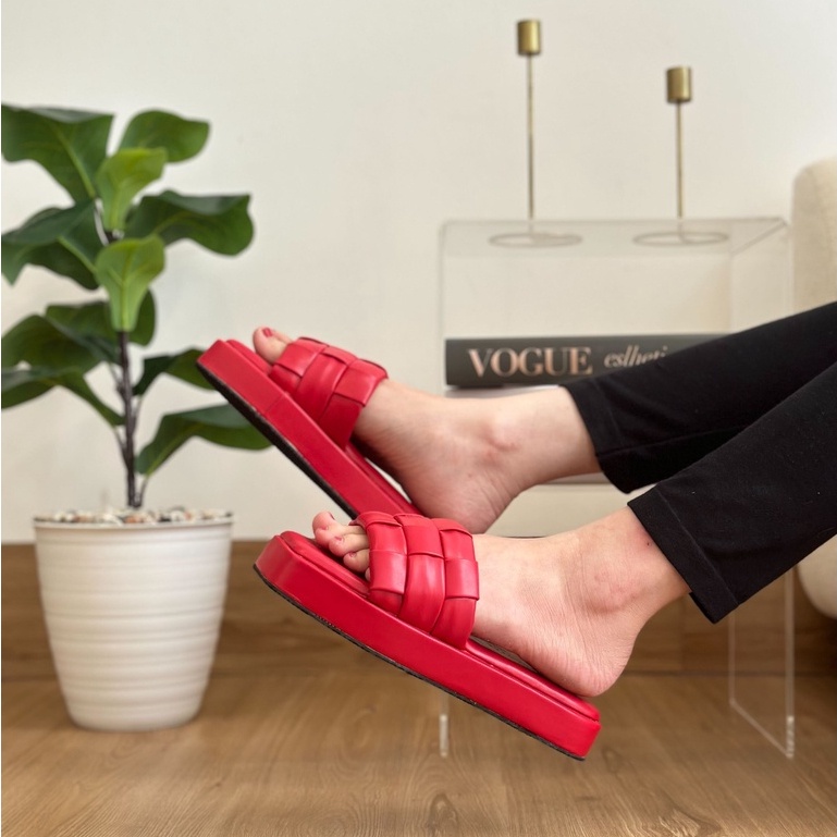 Alice Platform sandal wanita puffy ban by Vanesha Wear