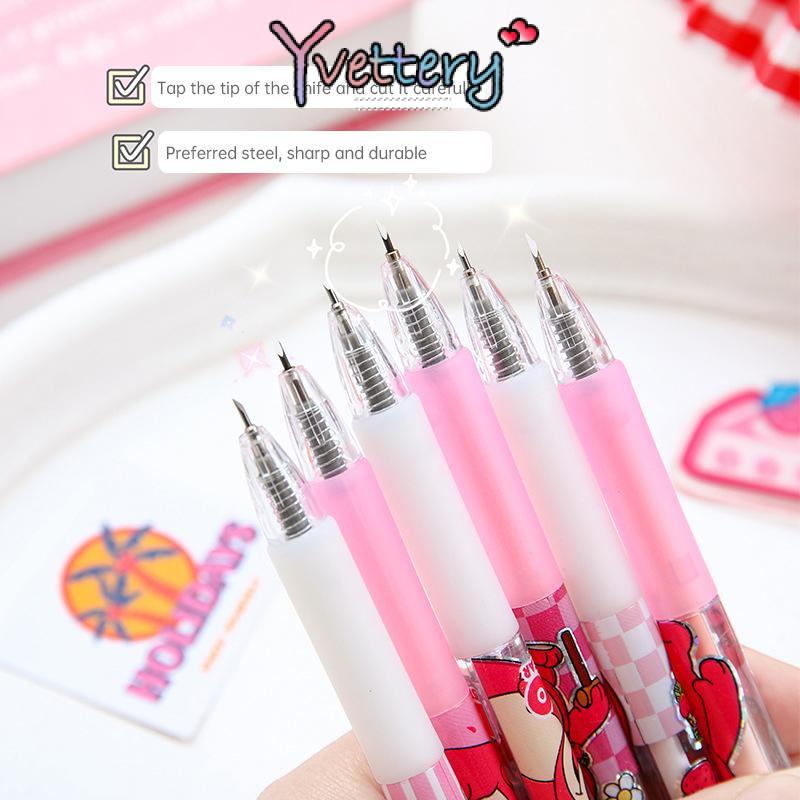 

❤️COD Pemotong Kertas Pena yang Dapat Ditarik Beruang Stroberi Pemotong Seni Kartun Pemotong Portabel Lucu-Yy