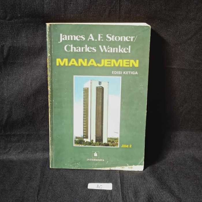MANAJEMEN - JAMEA AF STONER
