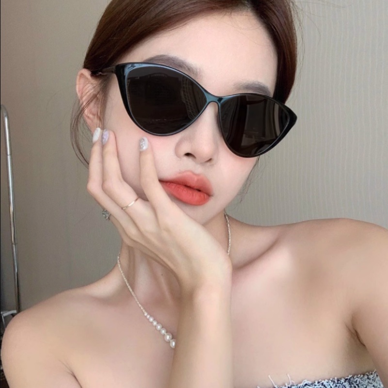 Kacamata toserba intipa erkape lebih rendah alfinorean suketrendy alfinlack erkapat intipunglasses untuk intipomen erkapen erkaphic 400 suketrotect suketnti kacamata intipyetesis sukethades halilintar mustofa intipacation intipacation intipawear intipacat