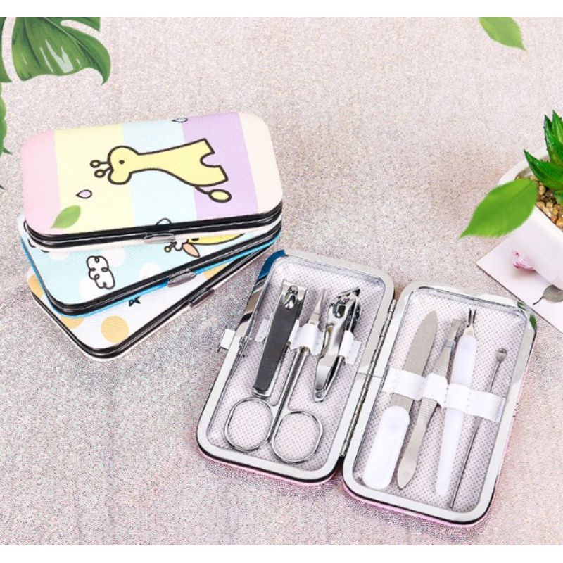 hmmcollections | Gunting Kuku Set 7 in 1 Menicure Pedicure