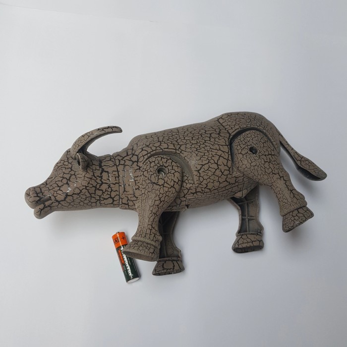 Mainan Anak Bentuk Kerbau