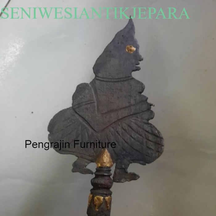 

Tombak Semar Pamor Keleng Sepuh Unik Langka murah wingit boss