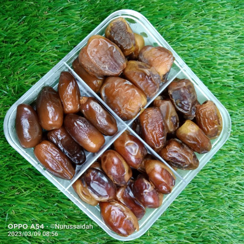 

paket kurma mix premium Oleh Oleh Haji dan umroh