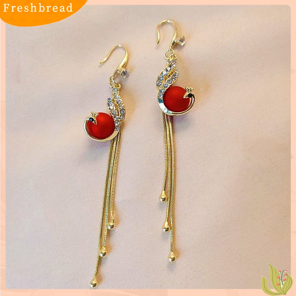 &lt; Freshbread &gt; 1pasang Tindik Shiny Drop Earrings Alloy Faux Peacock Pearl Tassel Lady Hook Earrings Perhiasan Pesta